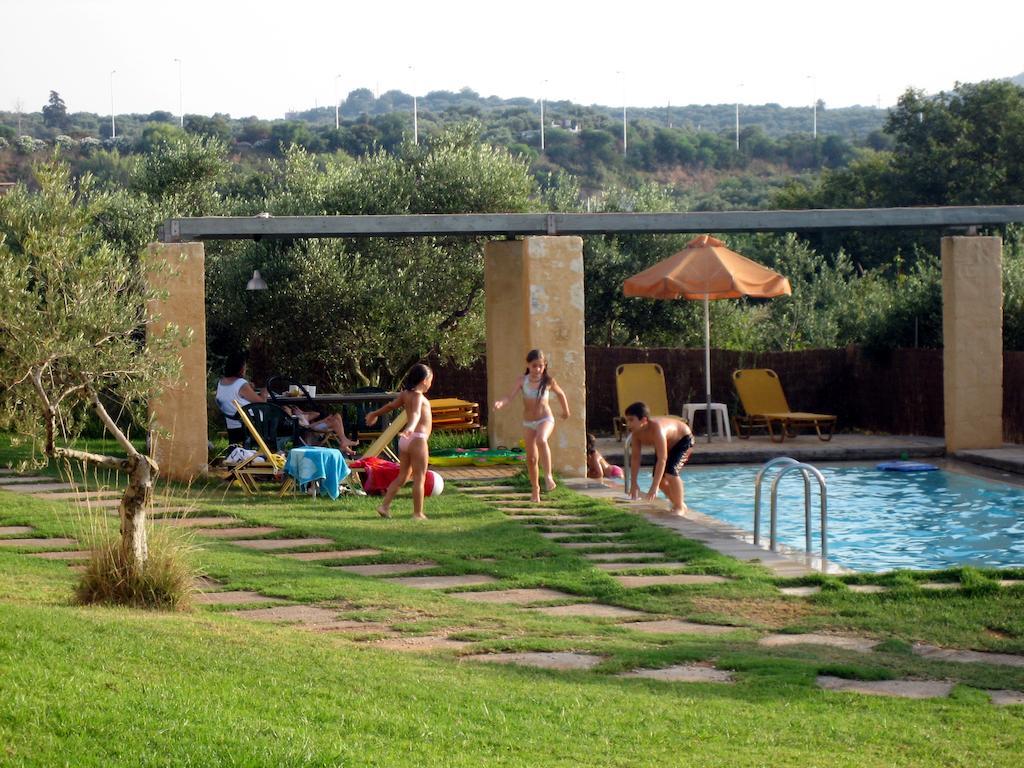 Villa Catani Kalamaki  Luaran gambar